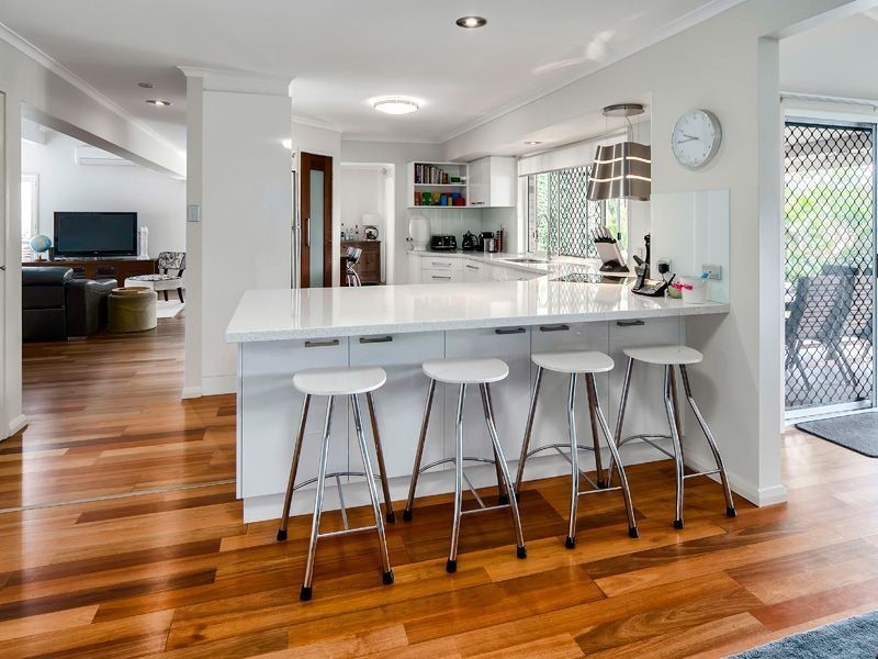 13 Gielgud Cr, Mcdowall QLD 4053