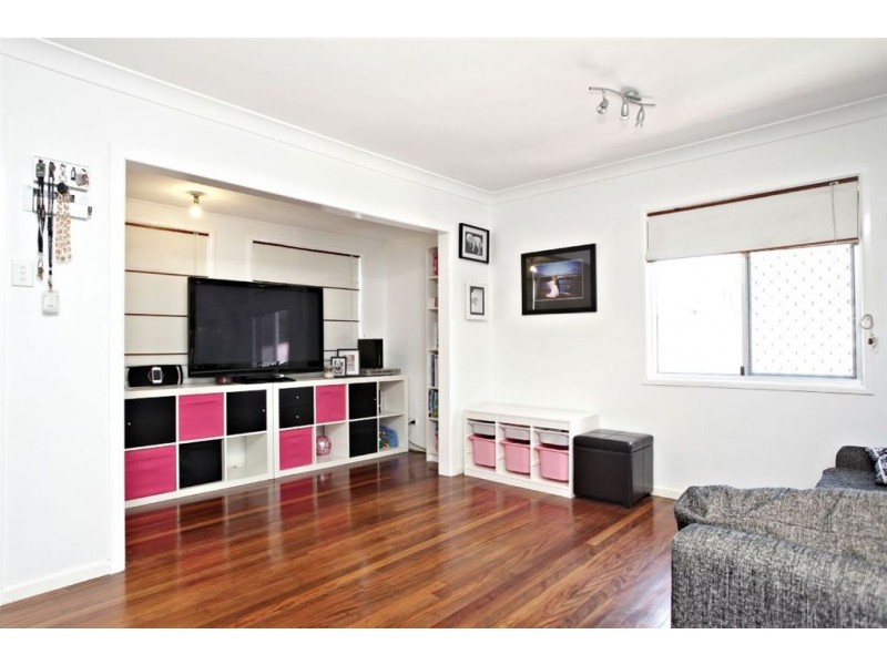 19 Valiant Crescent, Strathpine QLD 4500