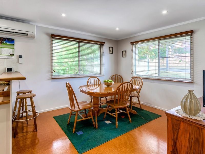 55 Rutherford St, Stafford Heights QLD 4053