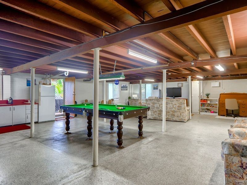 55 Rutherford St, Stafford Heights QLD 4053