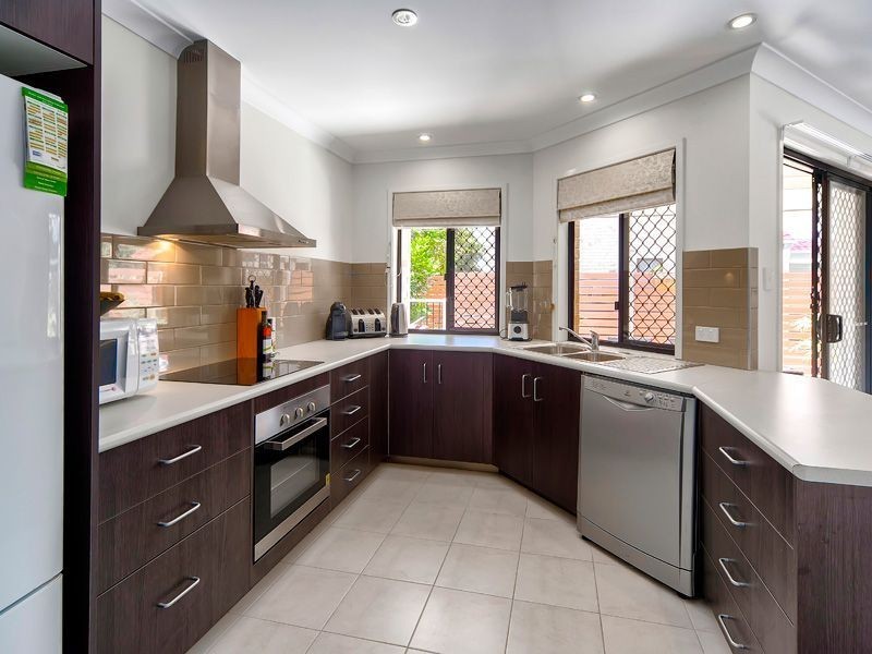 2/108 Elizabeth Avenue, Clontarf QLD 4019