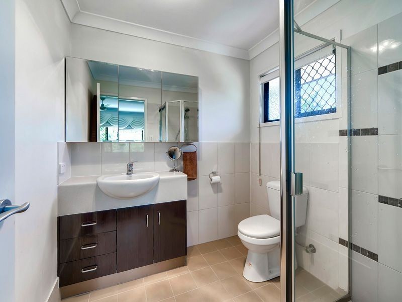 2/108 Elizabeth Avenue, Clontarf QLD 4019