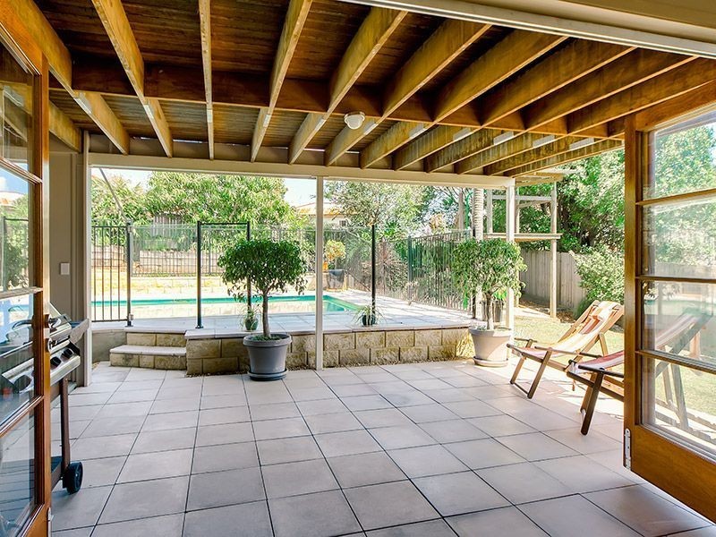 6 Kidgell Street, Stafford QLD 4053