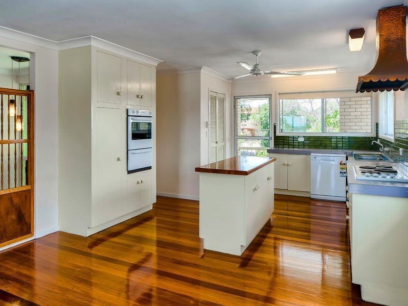 8 Aspleybank Street, Aspley QLD 4034