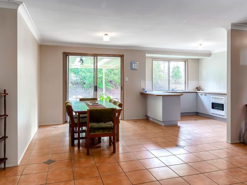 46 Falconglen Place, Ferny Grove QLD 4055