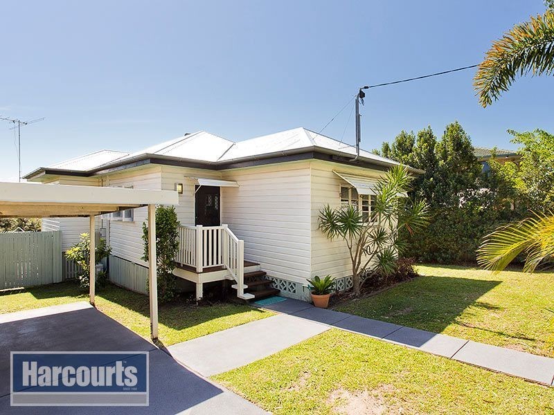 30 Greenwood Street, Brighton QLD 4017