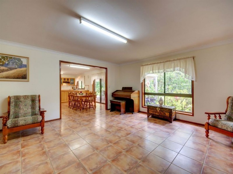 17 Sarow Drive, Warner QLD 4500