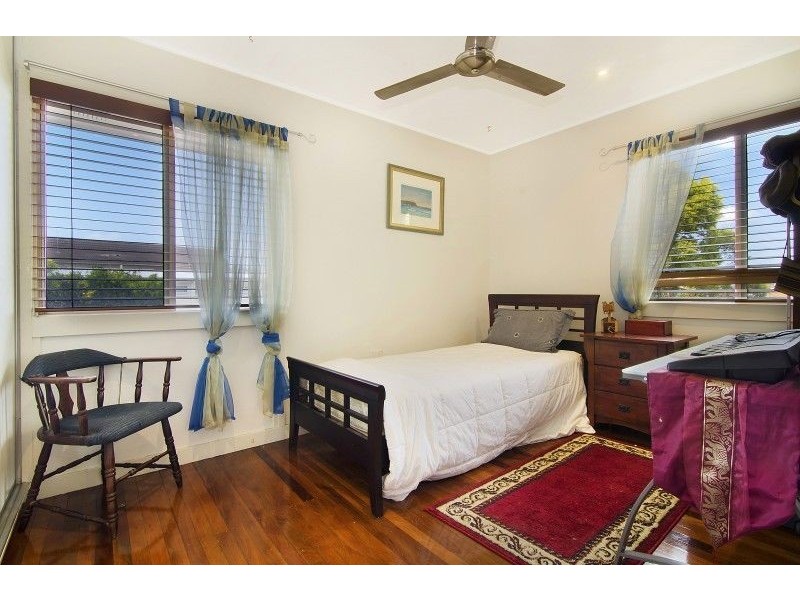 8 Leona Street, Boondall QLD 4034