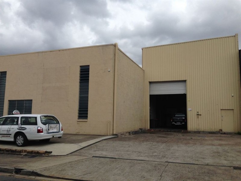 11 Elliot Street, Albion QLD 4010