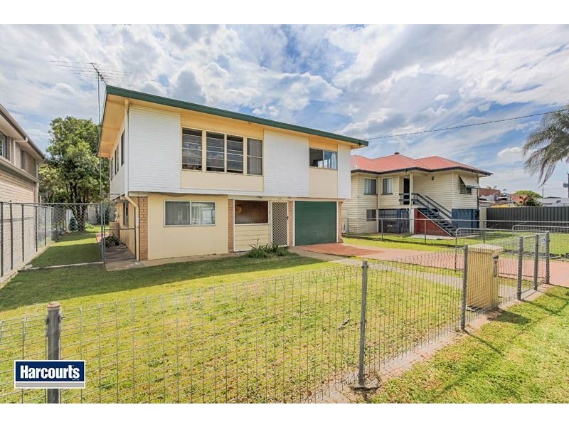 17 Victor Street, Banyo QLD 4014