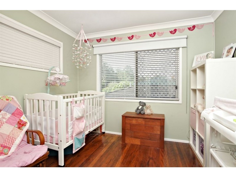 19 Valiant Crescent, Strathpine QLD 4500