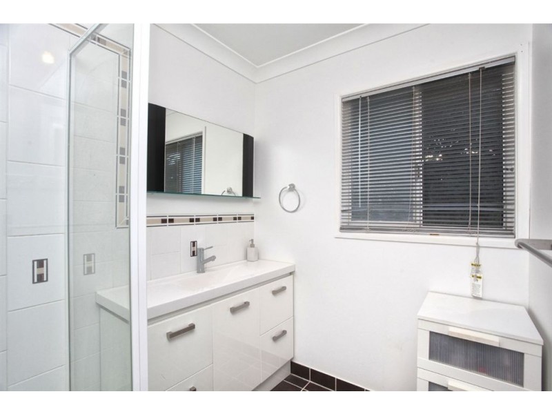 19 Valiant Crescent, Strathpine QLD 4500