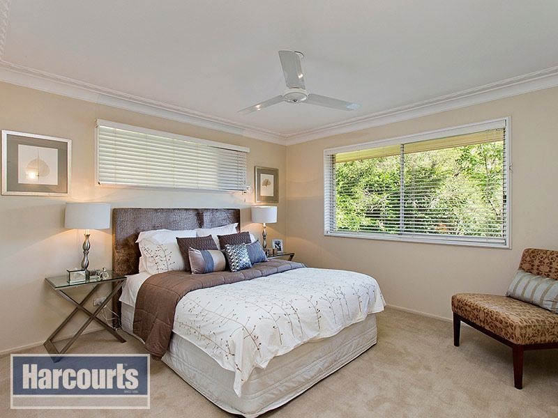 4 Gundara St, The Gap QLD 4061