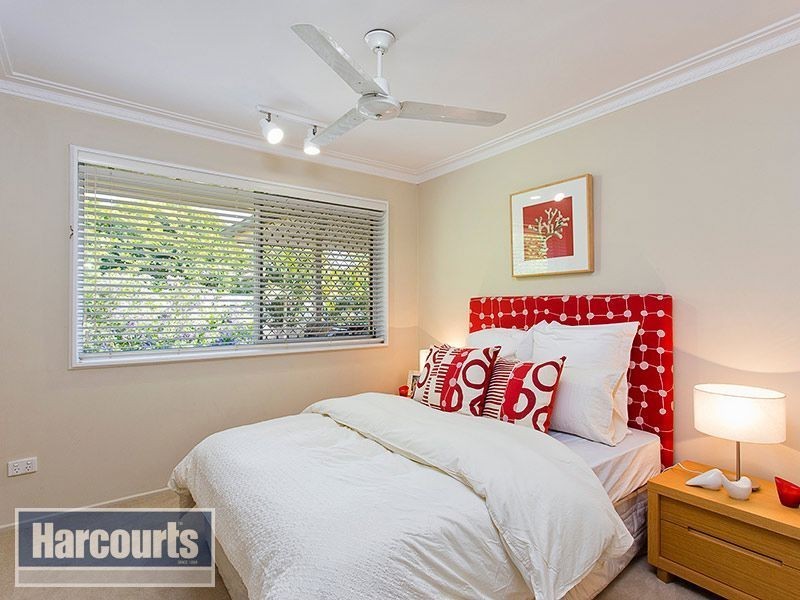 4 Gundara St, The Gap QLD 4061