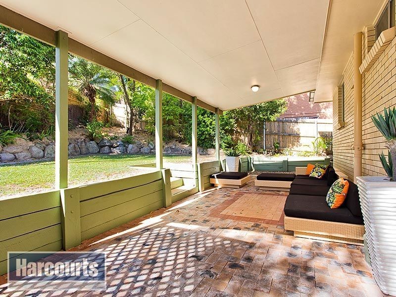 4 Gundara St, The Gap QLD 4061