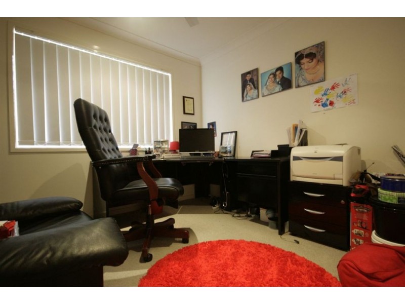 8 Odense Street, Fitzgibbon QLD 4018