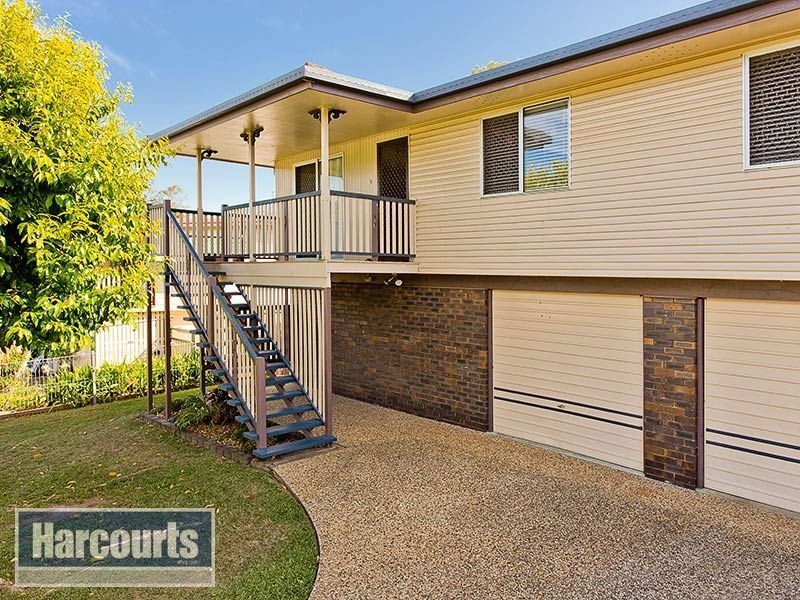32 Brooks Road, Bray Park QLD 4500