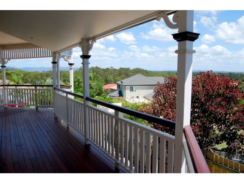 31 Aquarius Place, Bridgeman Downs QLD 4035