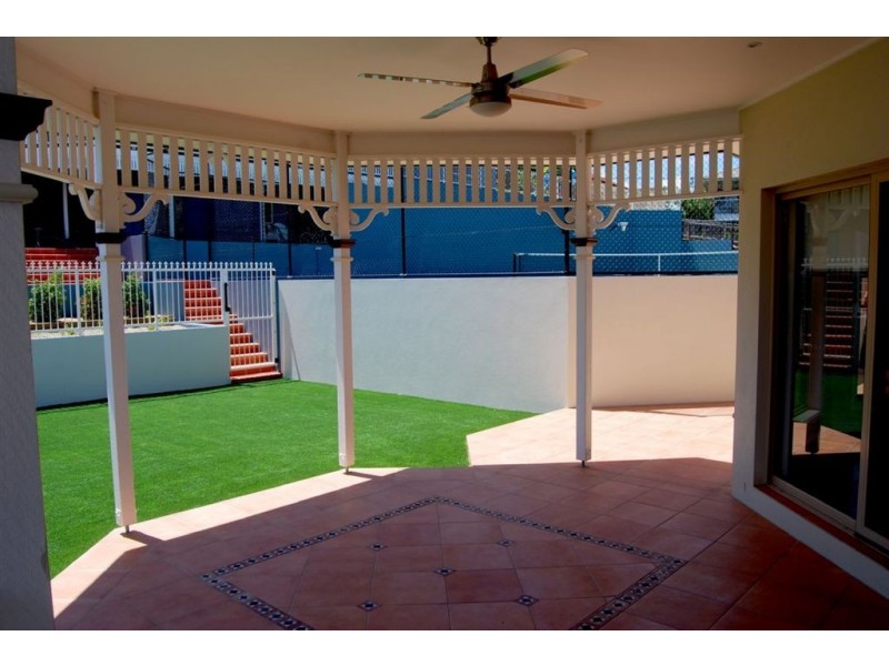 31 Aquarius Place, Bridgeman Downs QLD 4035