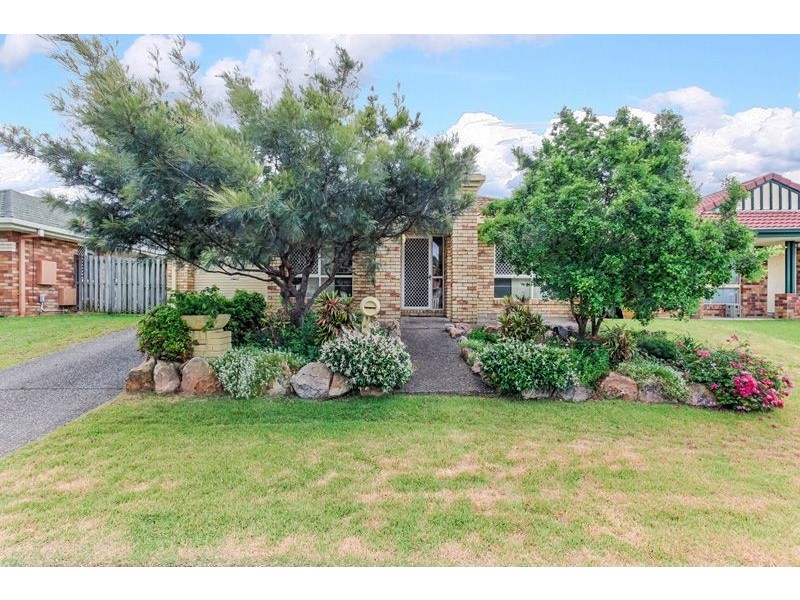 20 Manitoba Place, Wavell Heights QLD 4012