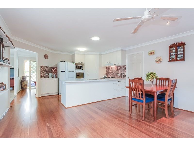 20 Manitoba Place, Wavell Heights QLD 4012