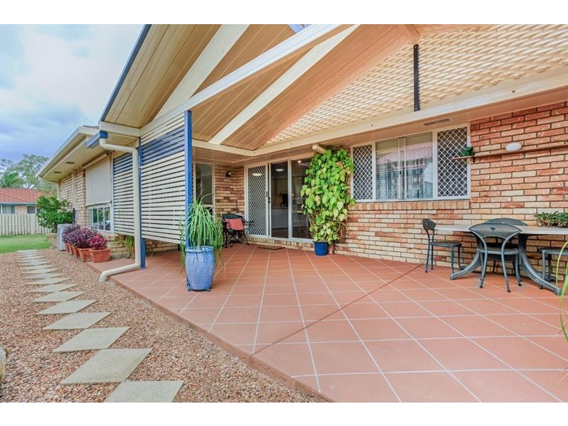 20 Manitoba Place, Wavell Heights QLD 4012