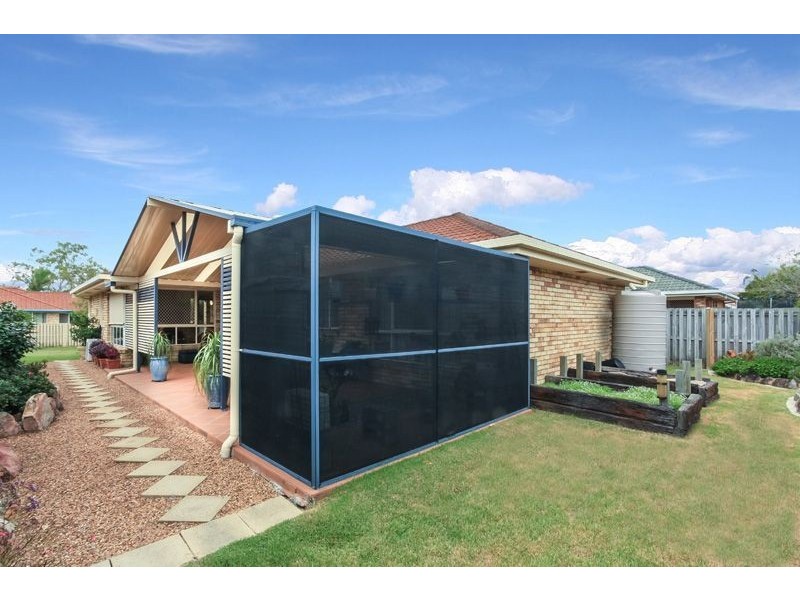 20 Manitoba Place, Wavell Heights QLD 4012