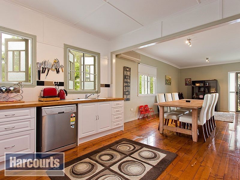 28 Greenwood Street, Brighton QLD 4017