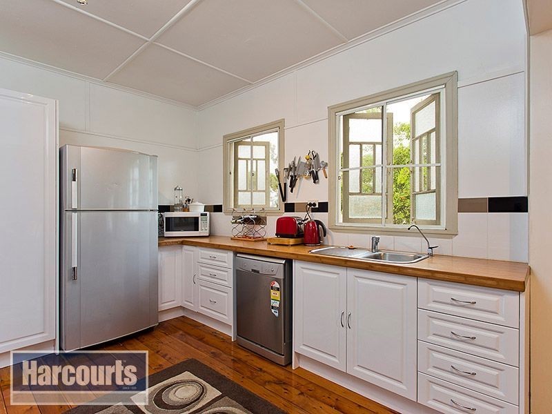 28 Greenwood Street, Brighton QLD 4017