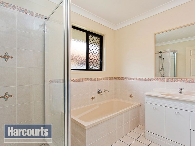 26 De Vito Pl, Mcdowall QLD 4053