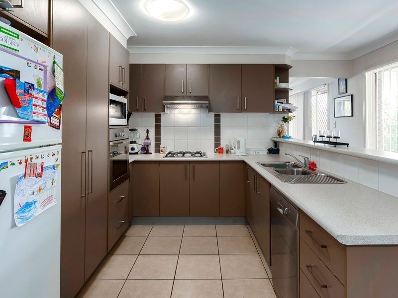 12 Bluegrass Place, Morayfield QLD 4506
