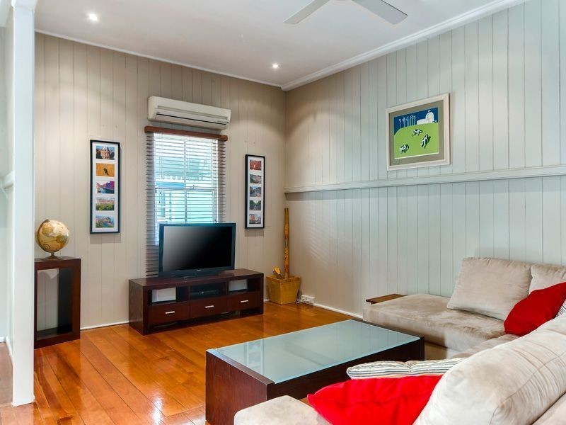 71 Grove Street, Albion QLD 4010