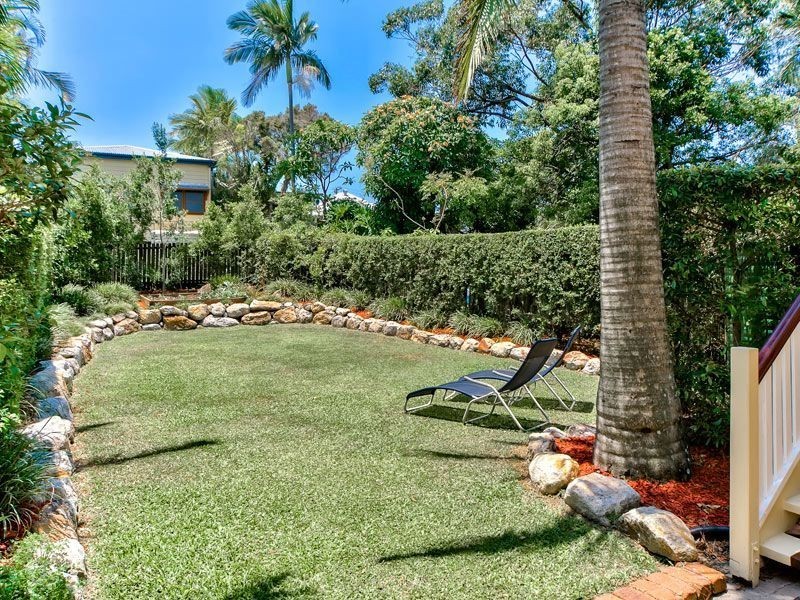 71 Grove Street, Albion QLD 4010