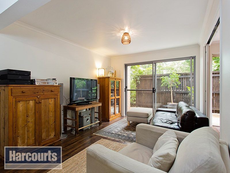 23 Barbour Road, Bracken Ridge QLD 4017