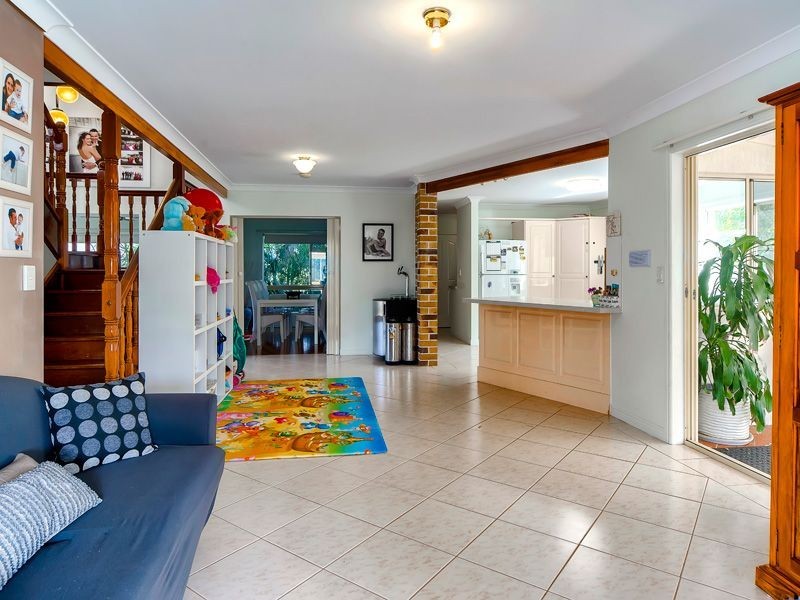 13 Egret Court, Albany Creek QLD 4035