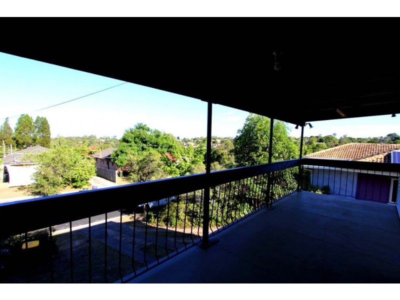 20 Maryland Street, Stafford Heights QLD 4053