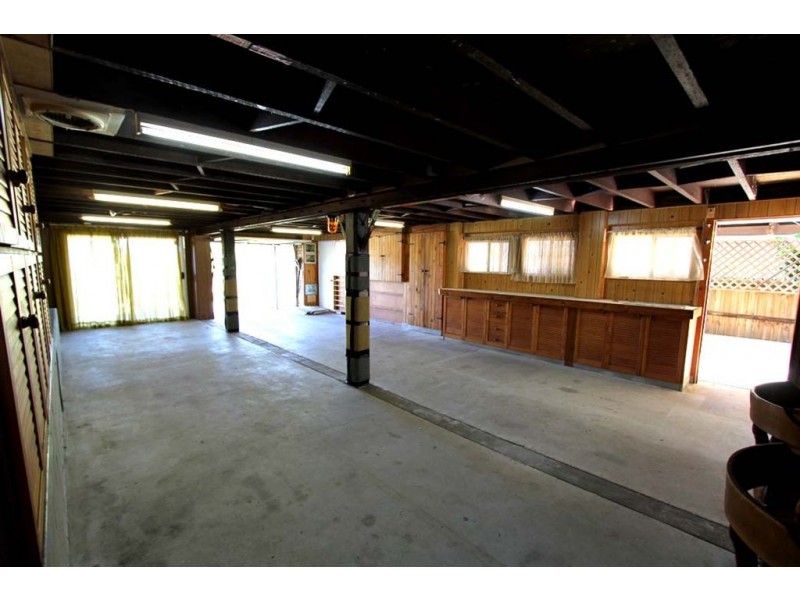 20 Maryland Street, Stafford Heights QLD 4053