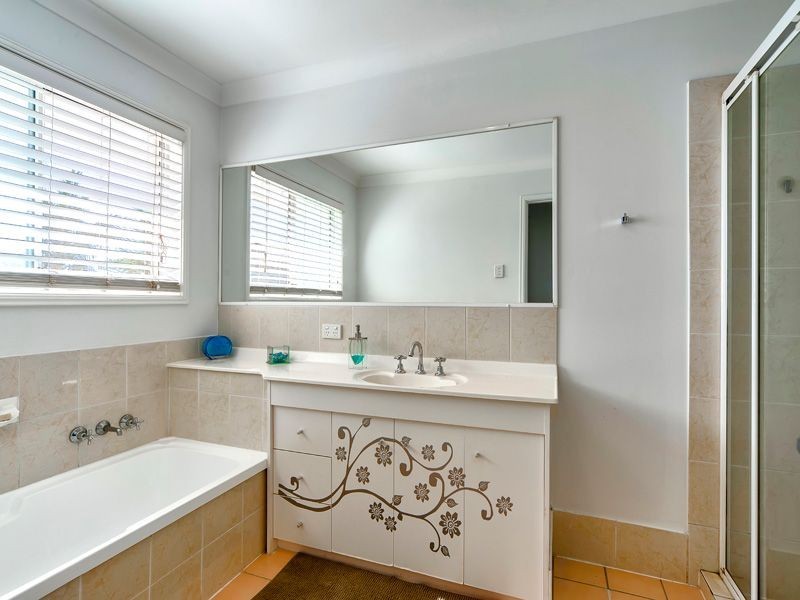 14 Bremer Court, Murrumba Downs QLD 4503