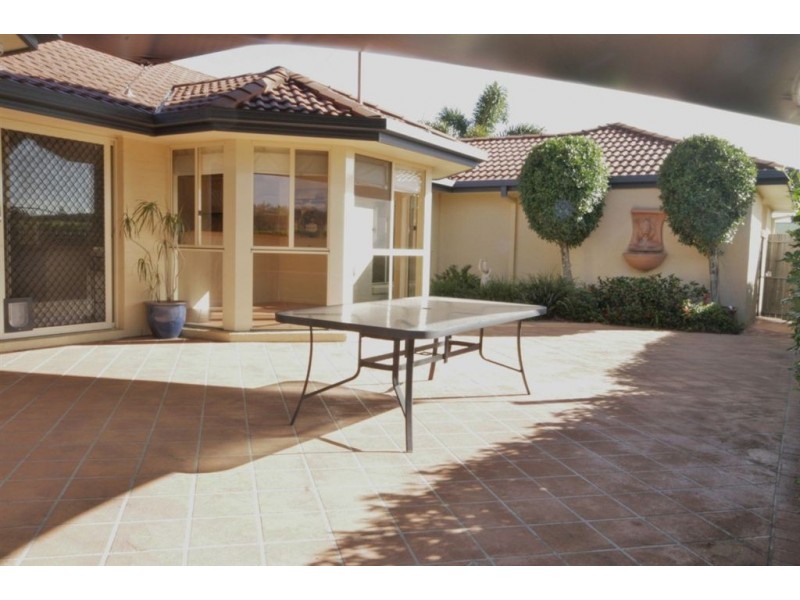 49 Lancewood Drive, Albany Creek QLD 4035