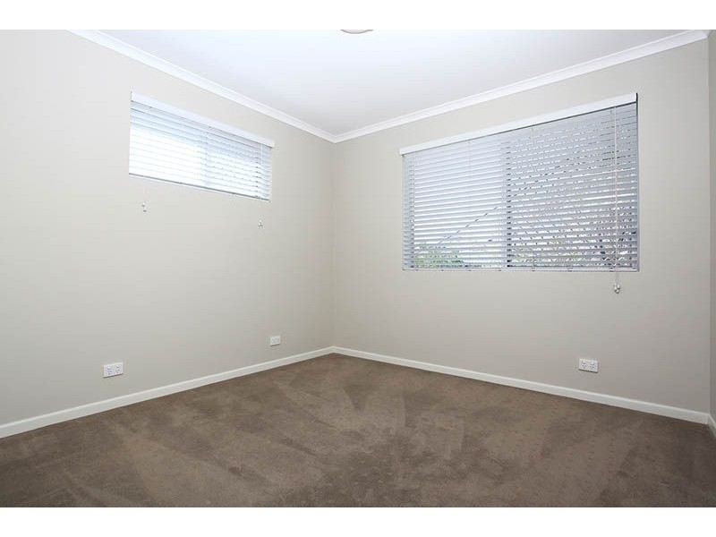 4/7 Avebury St, West End QLD 4101