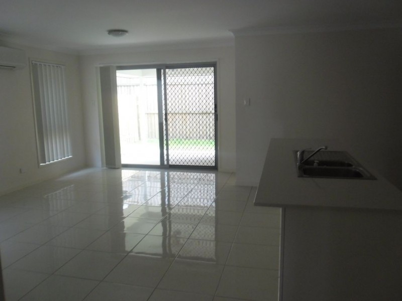 52 Windjana cres, Fitzgibbon QLD 4018