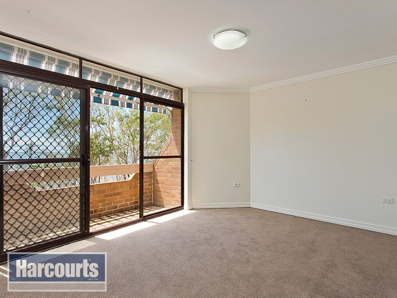 16/88 Eagle Terrace, Sandgate QLD 4017