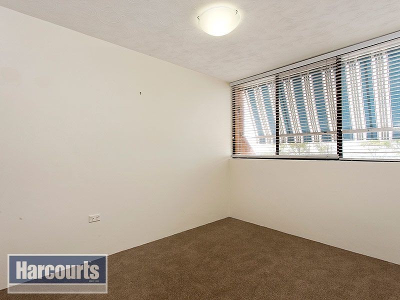 16/88 Eagle Terrace, Sandgate QLD 4017