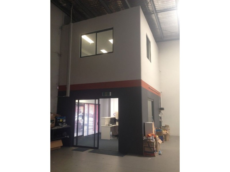 8/18 Hinkler Court, Brendale QLD 4500