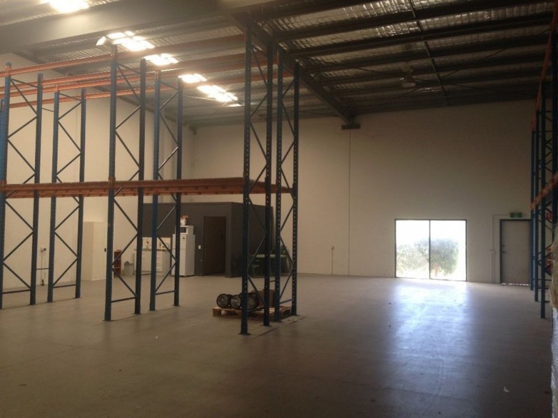 8/18 Hinkler Court, Brendale QLD 4500