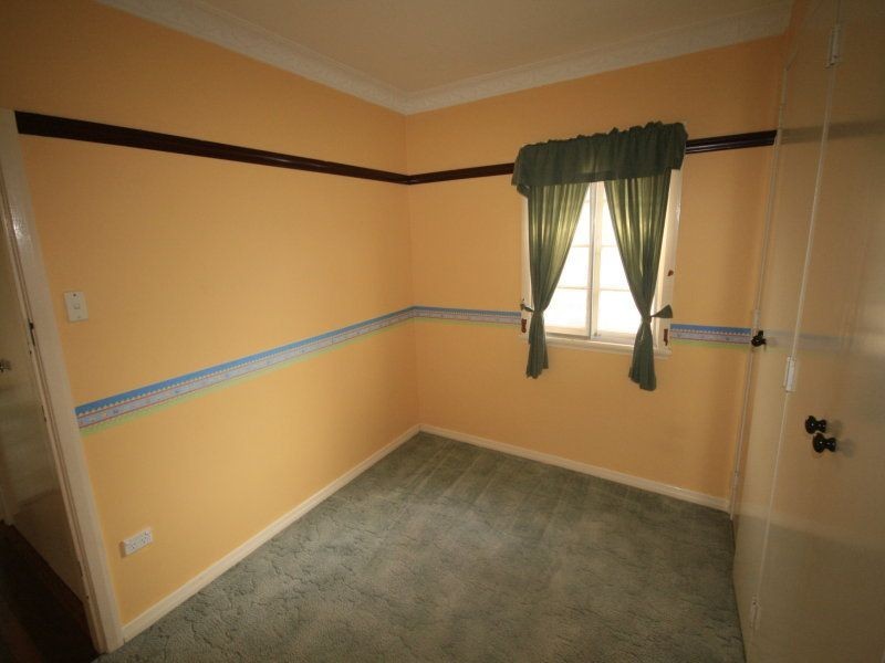 25 Wayland Street, Stafford QLD 4053