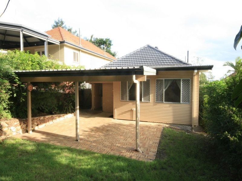 25 Wayland Street, Stafford QLD 4053