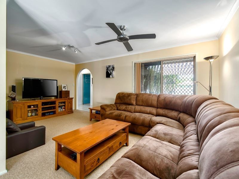 68 Rue Montaigne, Petrie QLD 4502