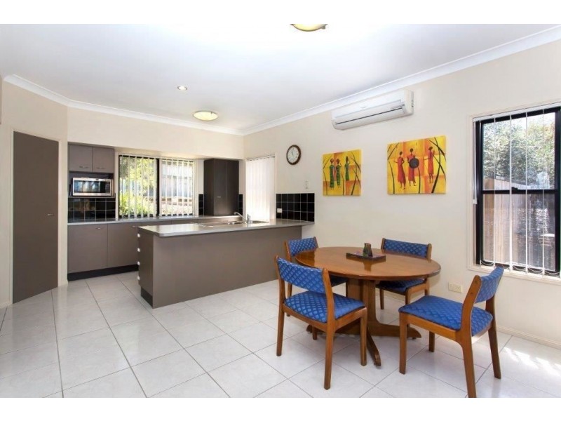 36 Affleck Avenue, Petrie QLD 4502