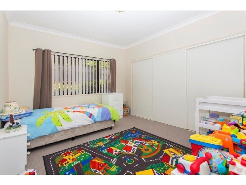 36 Affleck Avenue, Petrie QLD 4502